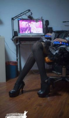 全黄h全肉边做边吃奶流浪汉