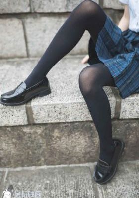 阳光之下电视剧免费高清