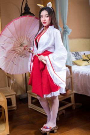 都市女孩第一季 美剧
