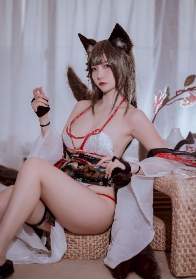 世界微尘里