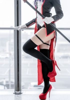 阁楼里的情人完整版