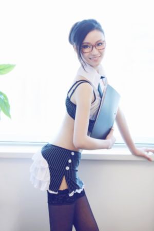 欲奴第一季未删减版